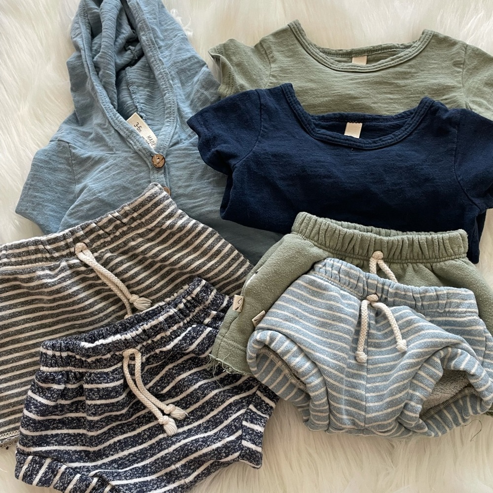 | Childhoods Clothing | 7 pc bundle. Size 3-6/6-12.